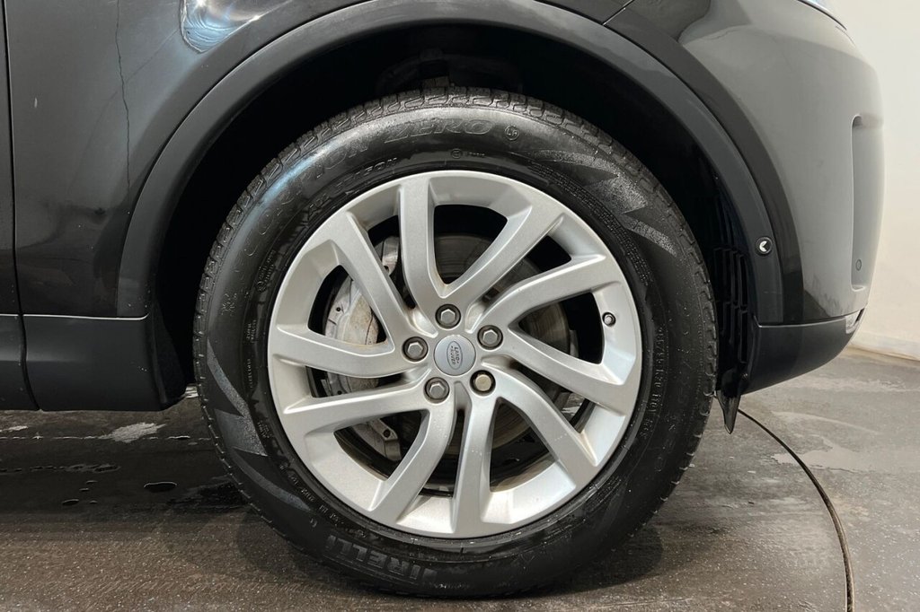 Used Land Rover Discovery 2019 for sale - 77256106: Photo 14