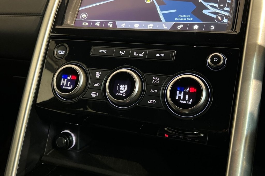 Used Land Rover Discovery 2019 for sale - 77256106: Photo 40