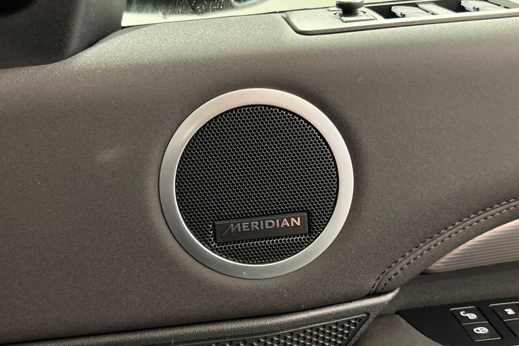 Used Land Rover Discovery 2019 for sale - 77256106: Photo 44