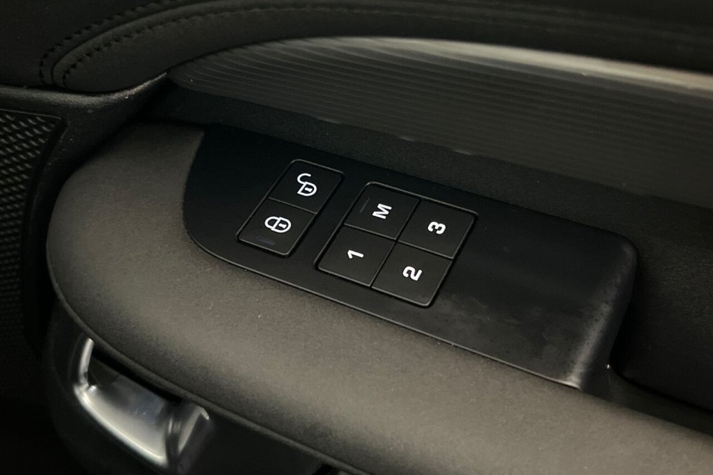 Used Land Rover Discovery 2019 for sale - 77256106: Photo 46