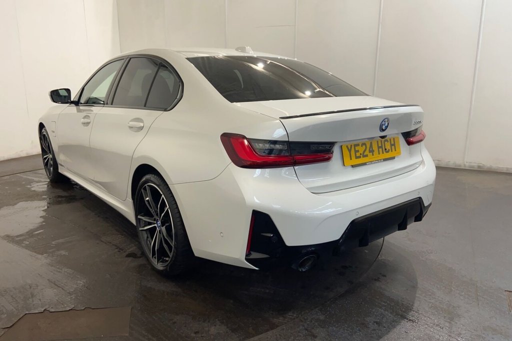 Used BMW 3 Series 2024 for sale - 76389798: Photo 24