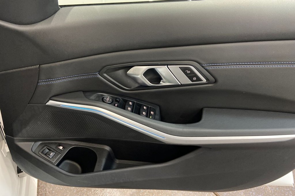 Used BMW 3 Series 2024 for sale - 76389798: Photo 39