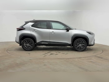 Used Toyota Yaris Cross 2022 for sale - 75765354: Photo