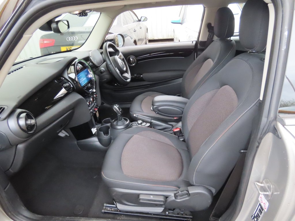 Used MINI Hatch 2023 for sale - 78068344: Photo 10