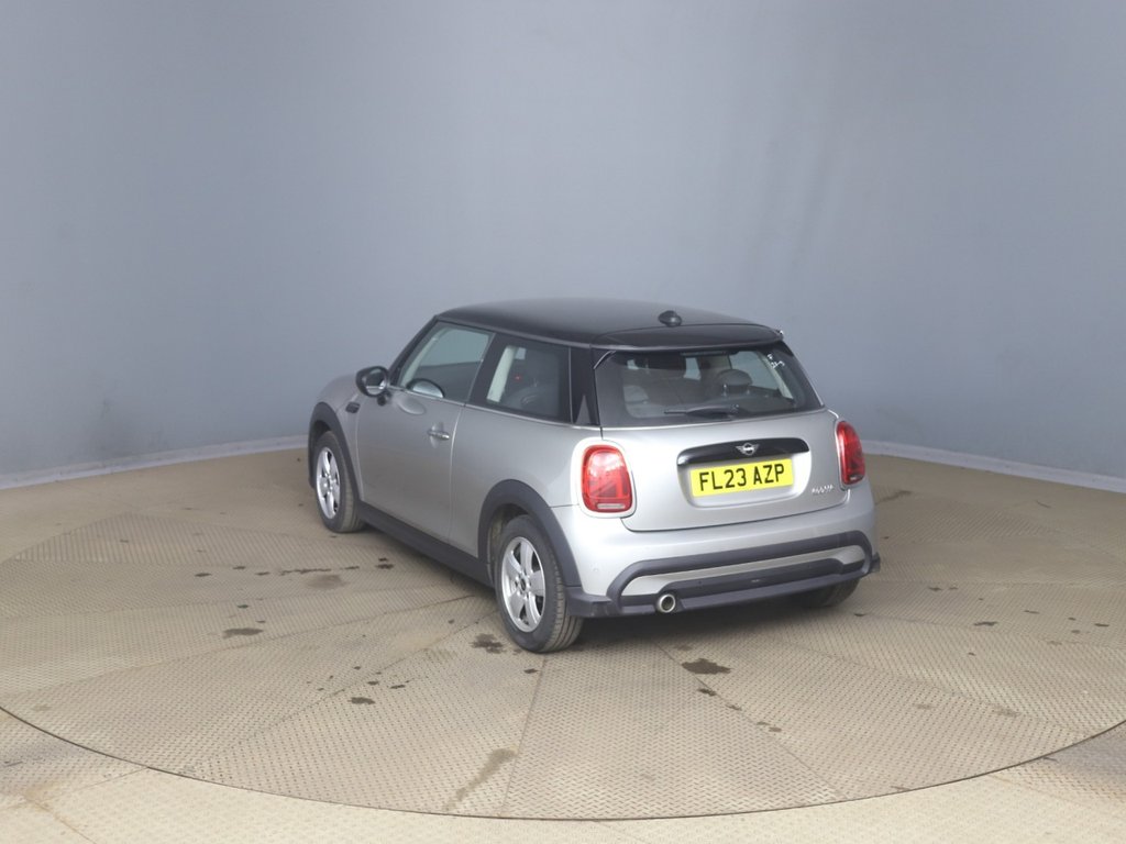 Used MINI Hatch 2023 for sale - 78068344: Photo 2