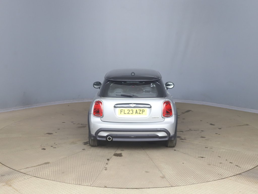 Used MINI Hatch 2023 for sale - 78068344: Photo 4