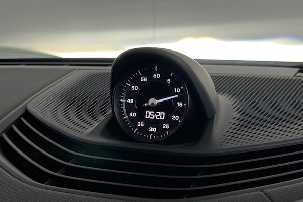 Used Porsche Taycan 2022 for sale - 76132199: Photo 36