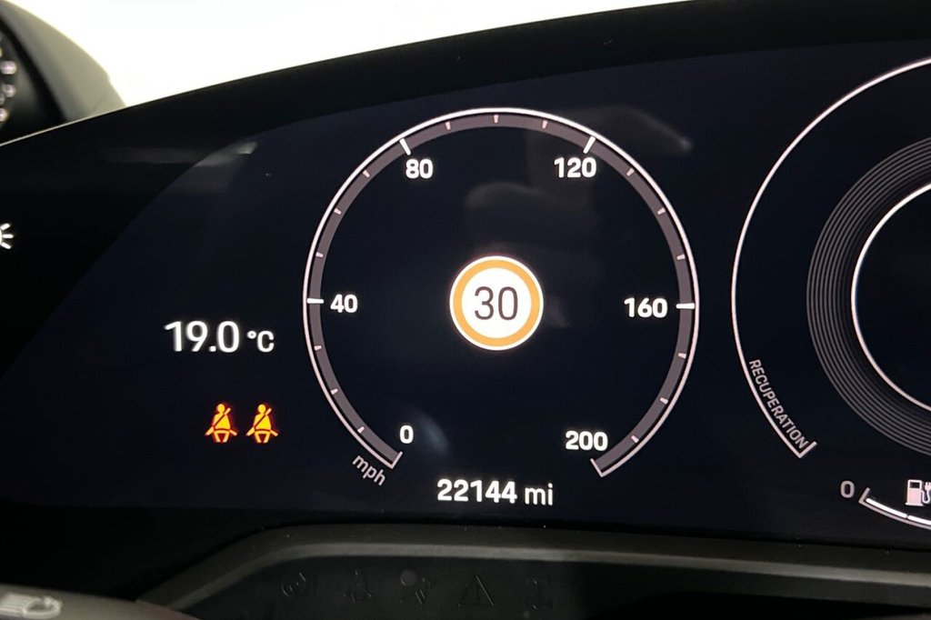 Used Porsche Taycan 2024 for sale - 76731169: Photo 15