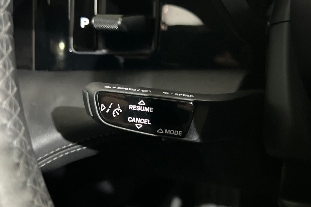 Used Porsche Taycan 2024 for sale - 76731169: Photo 29