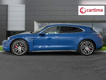 Used Porsche Taycan 2024 for sale - 76731169: Photo