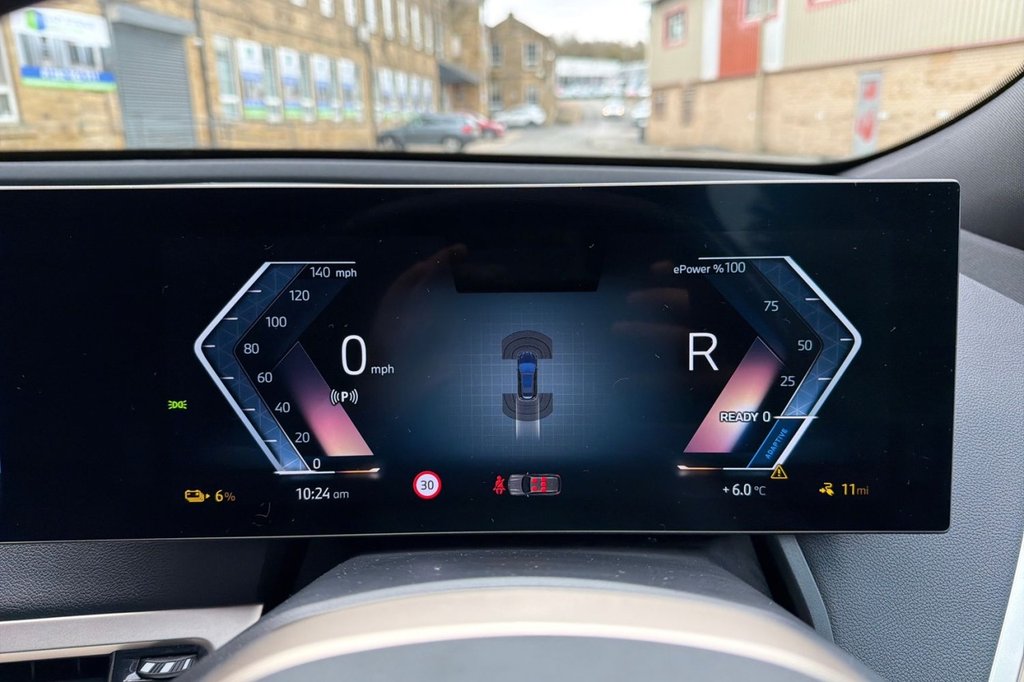 Used BMW iX 2023 for sale - 77952759: Photo 15