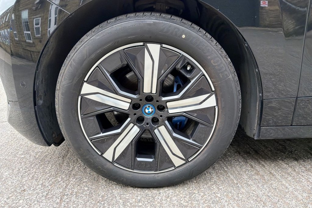 Used BMW iX 2023 for sale - 77952759: Photo 31