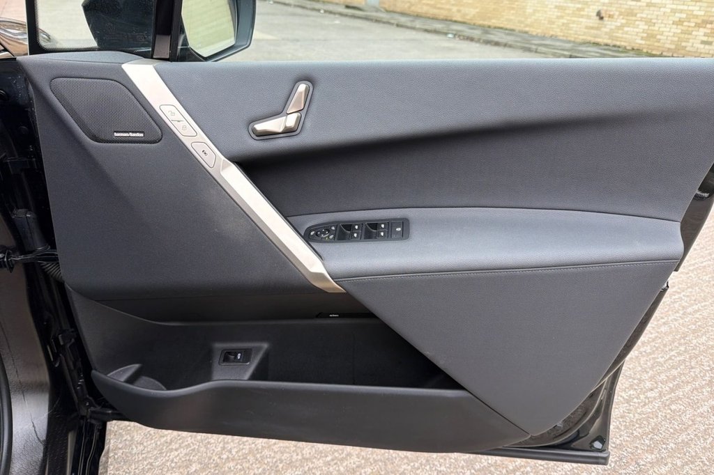 Used BMW iX 2023 for sale - 77952759: Photo 37