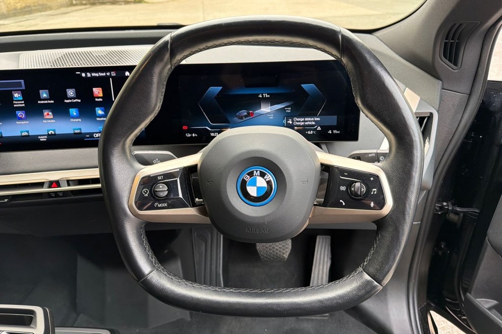 Used BMW iX 2023 for sale - 77952759: Photo 41