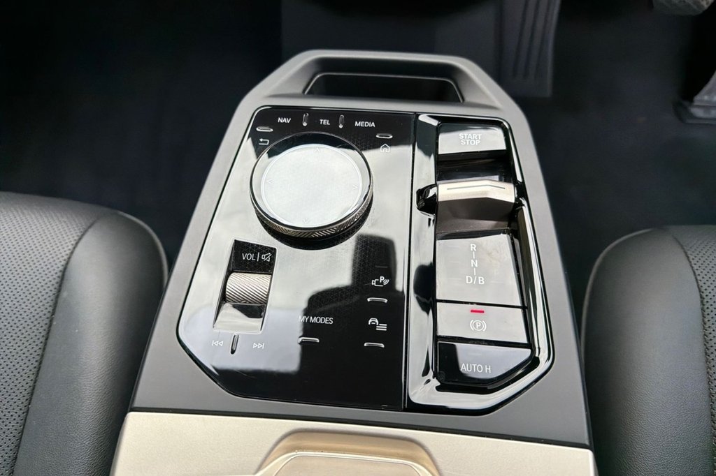 Used BMW iX 2023 for sale - 77952759: Photo 43