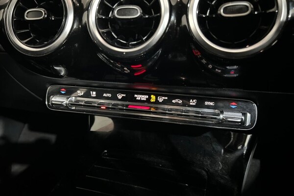 Used Mercedes-Benz A-Class 2018 for sale - 75998013: Photo 26
