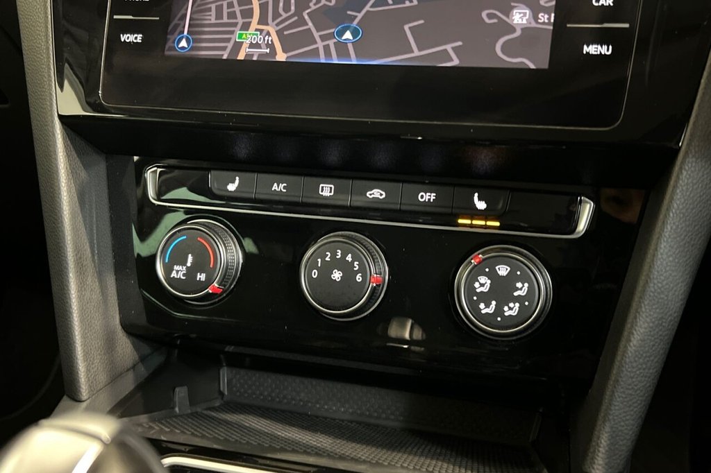 Used Volkswagen Passat 2022 for sale - 76867787: Photo 34