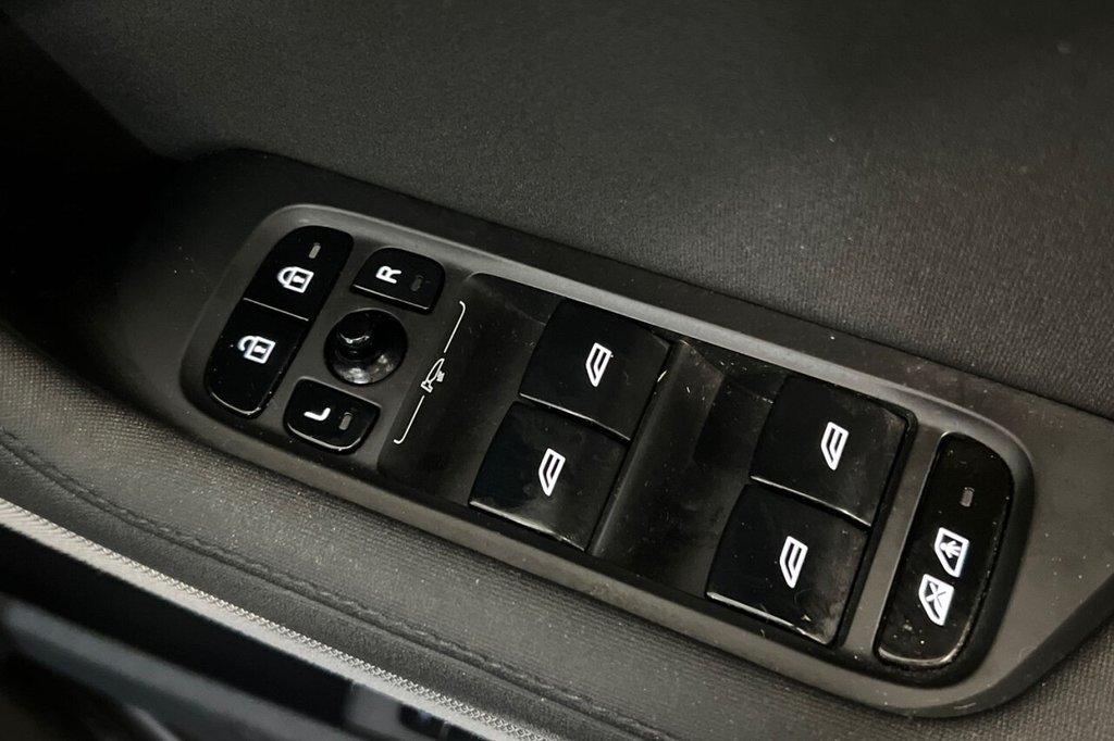 Used Polestar Polestar 2 2022 for sale - 76429847: Photo 37