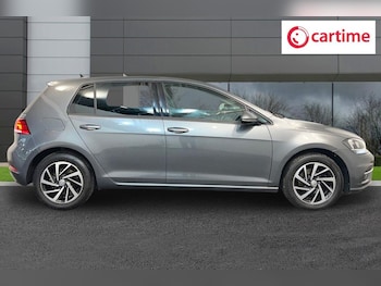Used Volkswagen Golf 2019 for sale - 76266963: Photo 2