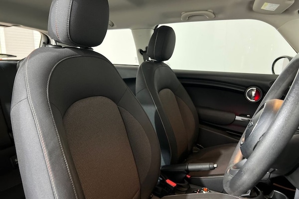 Used MINI Hatch 2019 for sale - 75410808: Photo 21