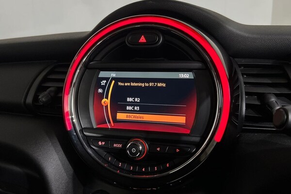 Used MINI Hatch 2019 for sale - 75410808: Photo 27