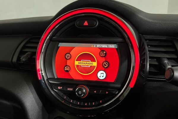Used MINI Hatch 2019 for sale - 75410808: Photo 28