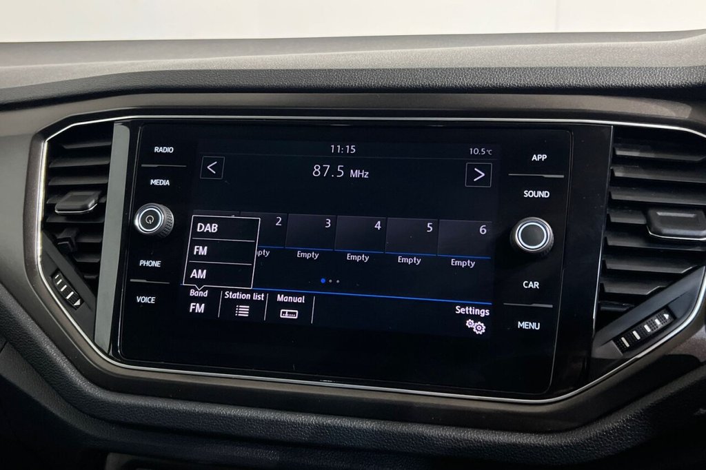 Used Volkswagen T-Roc 2018 for sale - 76635531: Photo 30