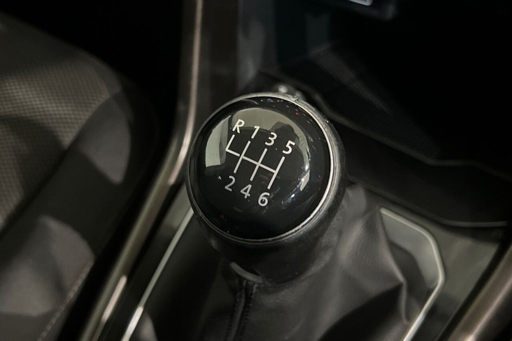 Used Volkswagen T-Roc 2018 for sale - 76635531: Photo 34