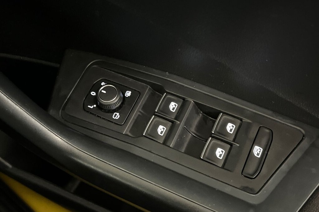 Used Volkswagen T-Roc 2018 for sale - 76635531: Photo 39