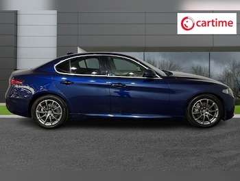 Used Alfa Romeo Giulia 2018 for sale - 75960696: Photo