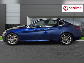 Used Alfa Romeo Giulia 2018 for sale - 75960696: Photo