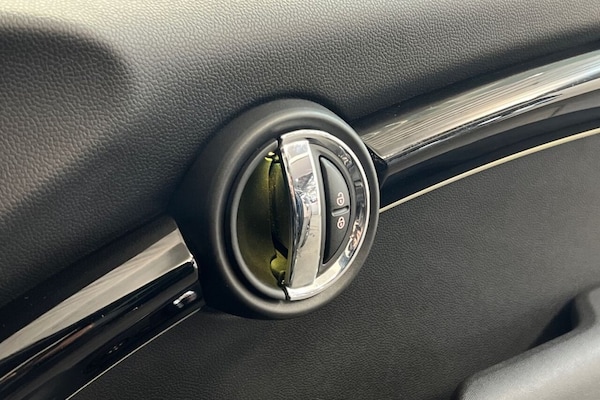 Used MINI Hatch 2021 for sale - 76255986: Photo 36