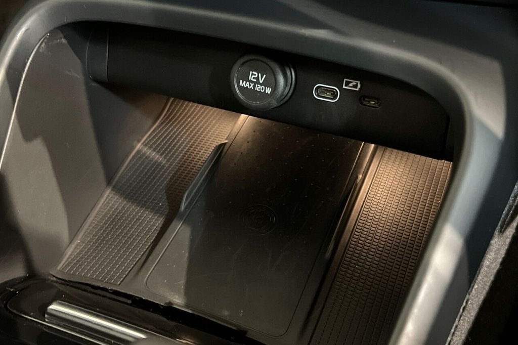 Used Volvo C40 2024 for sale - 77952682: Photo 38