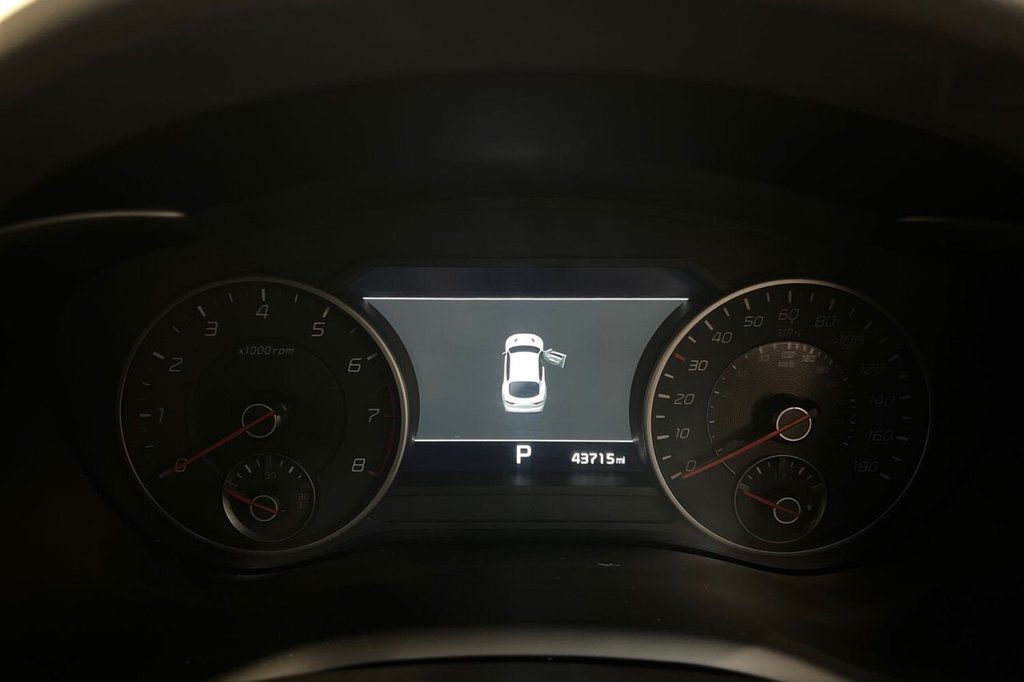 Used Kia Stinger 2019 for sale - 76654635: Photo 15