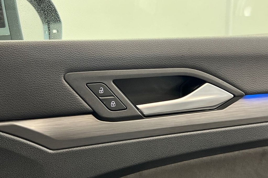 Used Volkswagen Golf 2023 for sale - 76039207: Photo 38