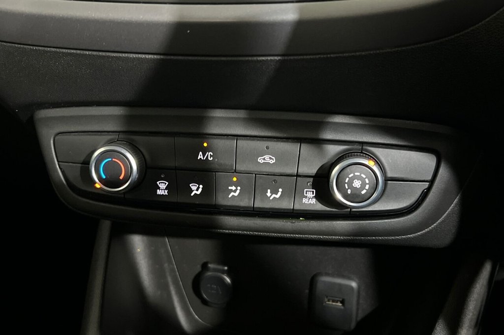 Used Vauxhall Crossland 2021 for sale - 77096359: Photo 31