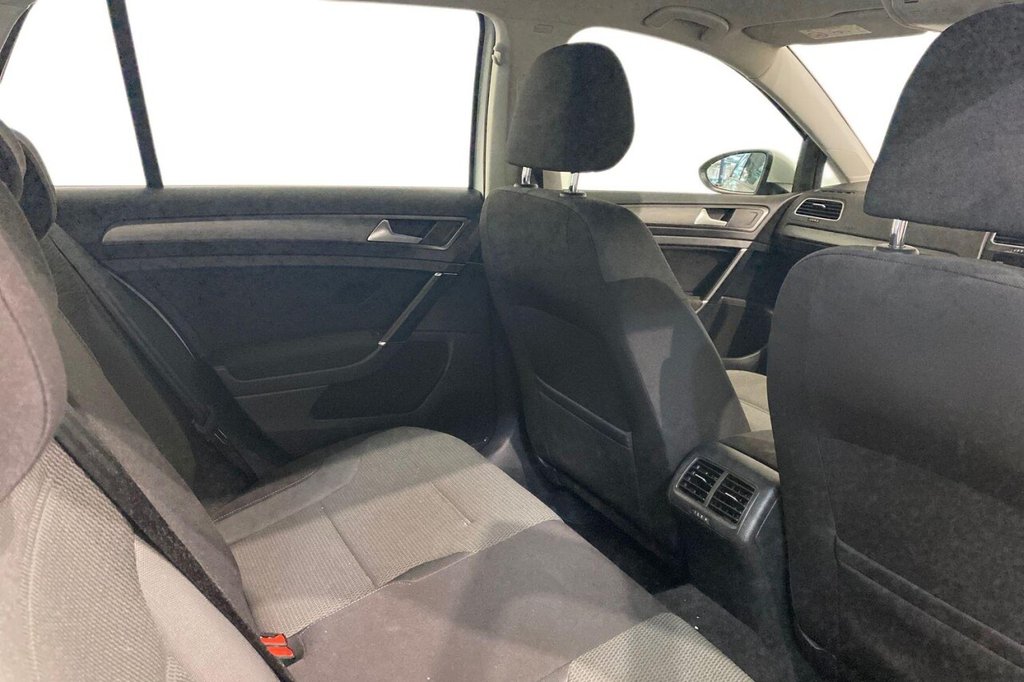 Used Volkswagen Golf 2017 for sale - 78167265: Photo 10