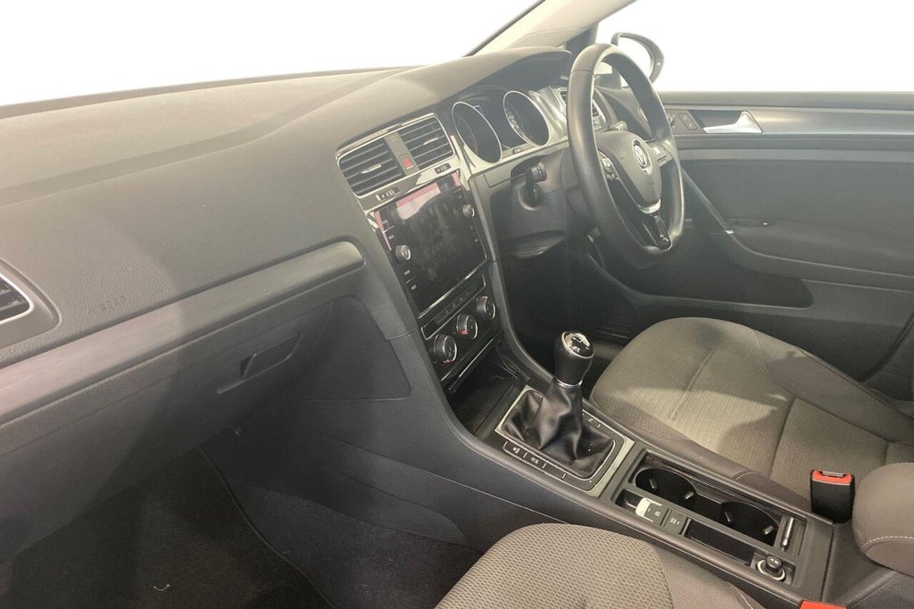 Used Volkswagen Golf 2017 for sale - 78167265: Photo 11