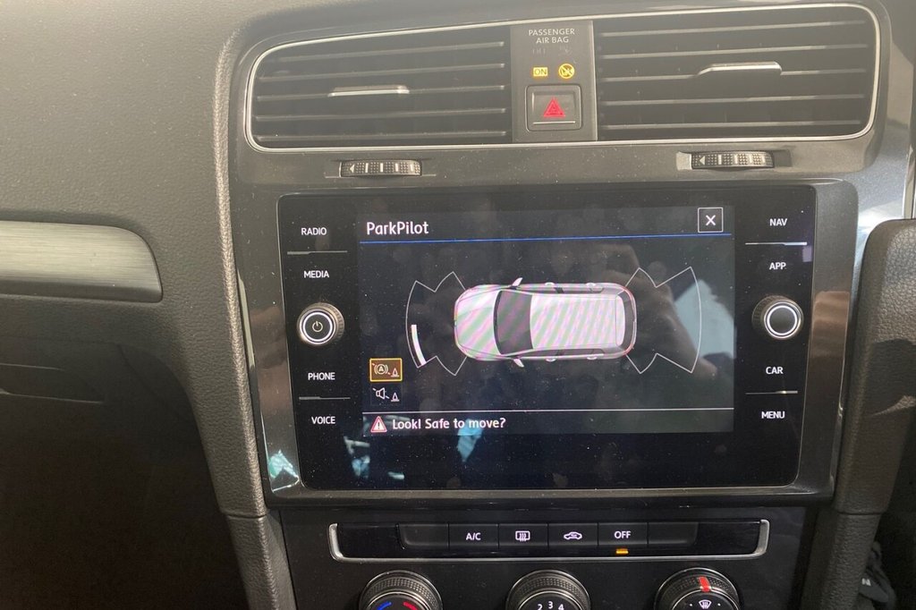 Used Volkswagen Golf 2017 for sale - 78167265: Photo 16