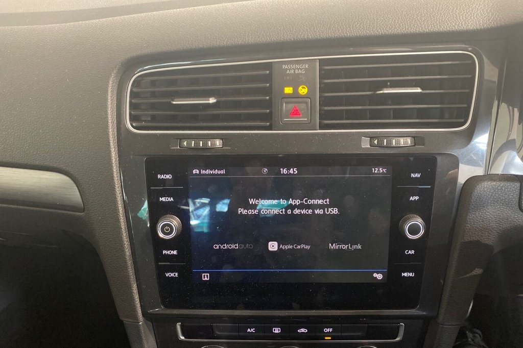 Used Volkswagen Golf 2017 for sale - 78167265: Photo 18