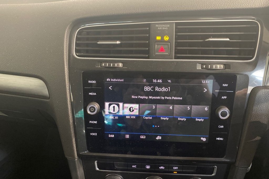 Used Volkswagen Golf 2017 for sale - 78167265: Photo 19