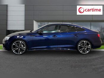 Used Audi A5 2023 for sale - 77557577: Photo