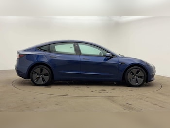 Used Tesla Model 3 2022 for sale - 76210323: Photo 2