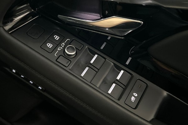Used Land Rover Range Rover Evoque 2022 for sale - 74714803: Photo 42