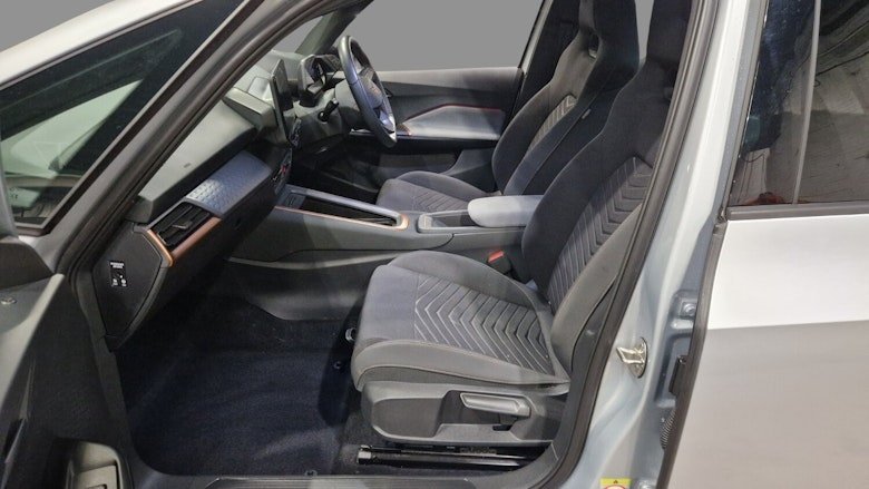 Used Cupra Born 2023 for sale - 77959818: Photo 2