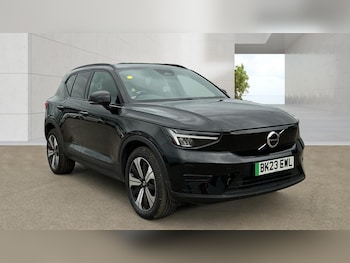 Used Volvo XC40 2023 for sale - 78908086: Photo