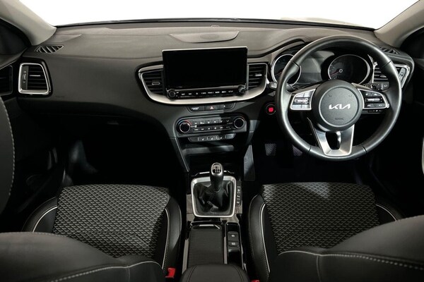 Used Kia XCeed 2023 for sale - 76092697: Photo 12