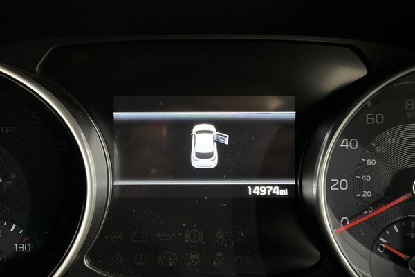 Used Kia XCeed 2023 for sale - 76092697: Photo 15
