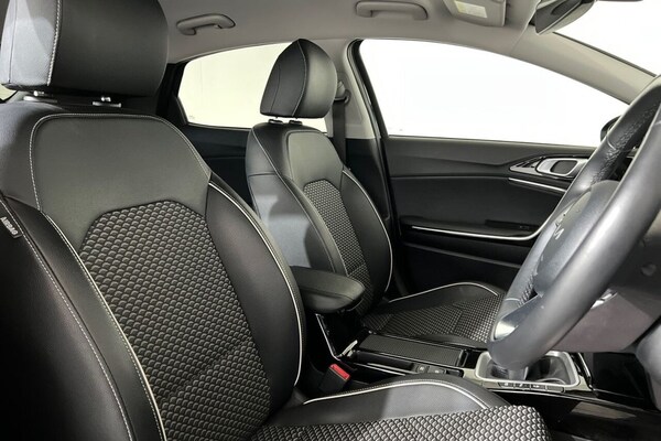Used Kia XCeed 2023 for sale - 76092697: Photo 27