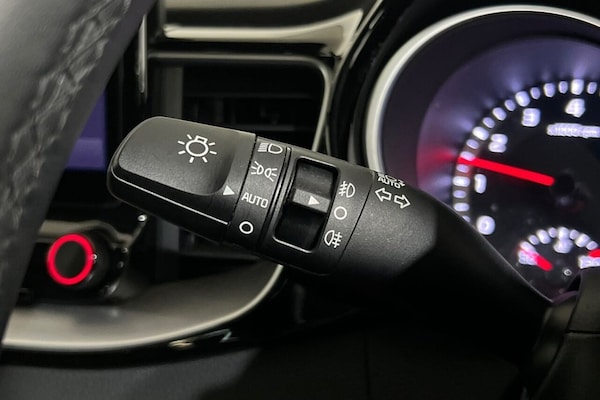 Used Kia XCeed 2023 for sale - 76092697: Photo 31